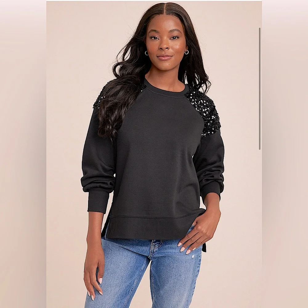 Maurices Ladies M Black Sequin Shoulder Sweatshirt NWT